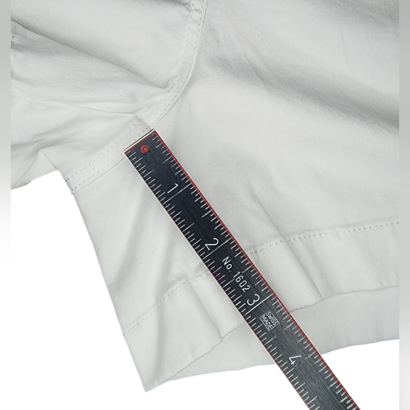 Vineyard Vines Herringbone Everyday Shorts, Womens 10 - Picture 5 of 7